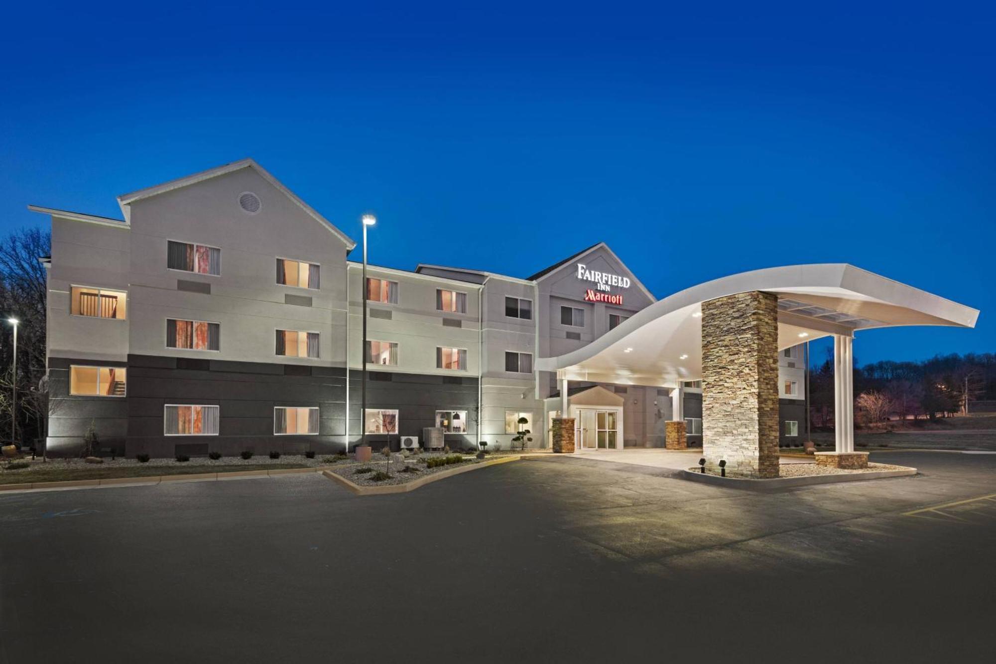 Fairfield Inn By Marriott Warren Niles Exterior foto