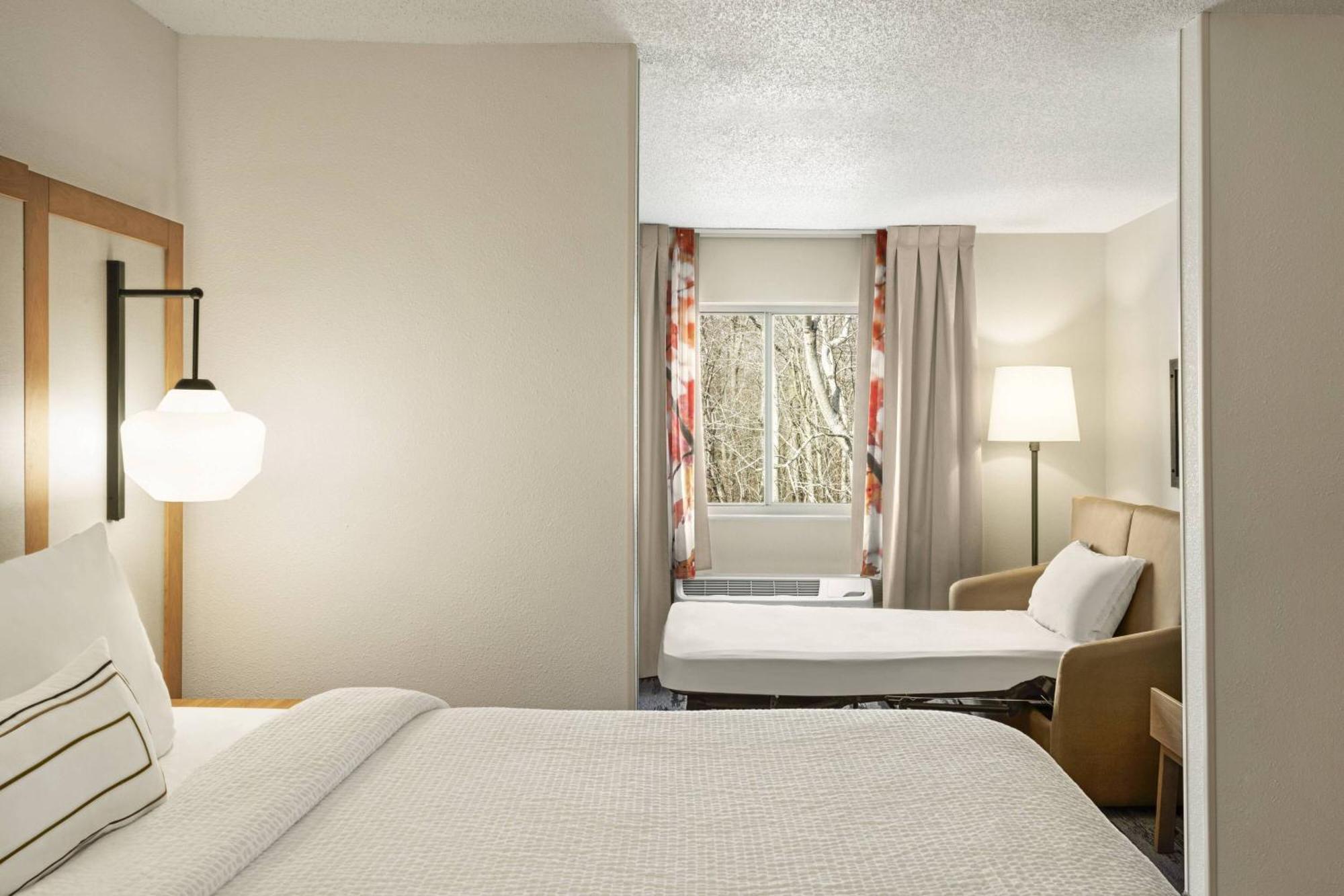 Fairfield Inn By Marriott Warren Niles Exterior foto
