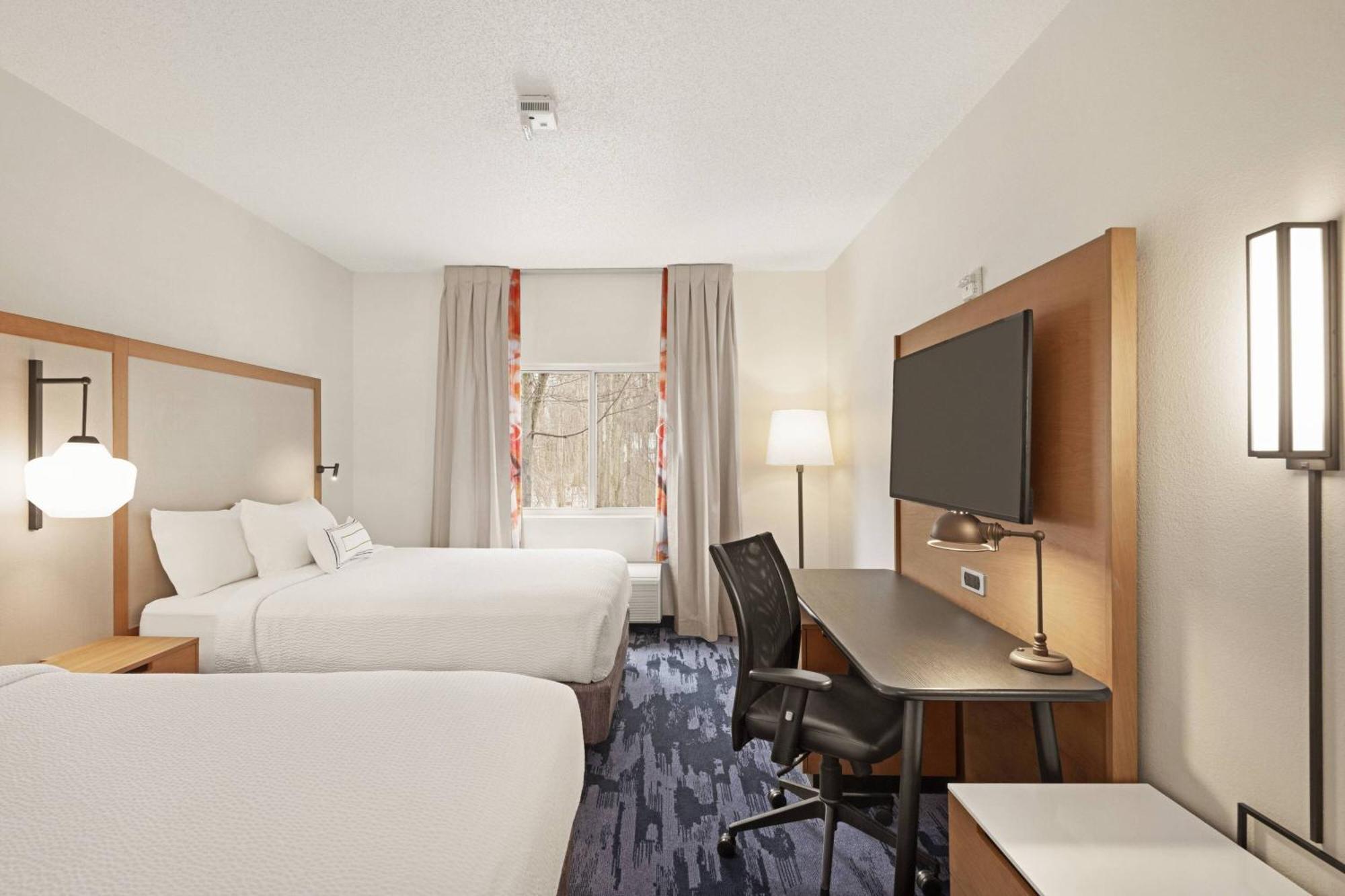 Fairfield Inn By Marriott Warren Niles Exterior foto