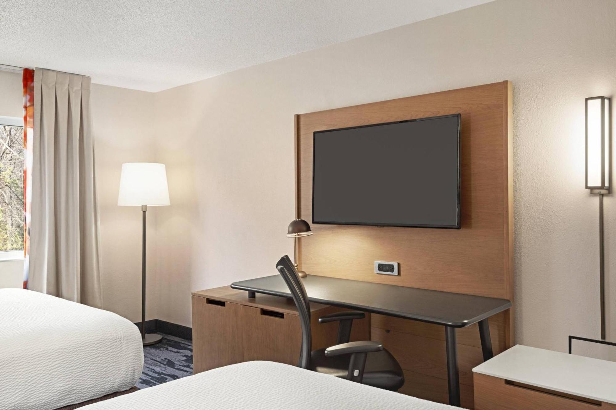 Fairfield Inn By Marriott Warren Niles Exterior foto