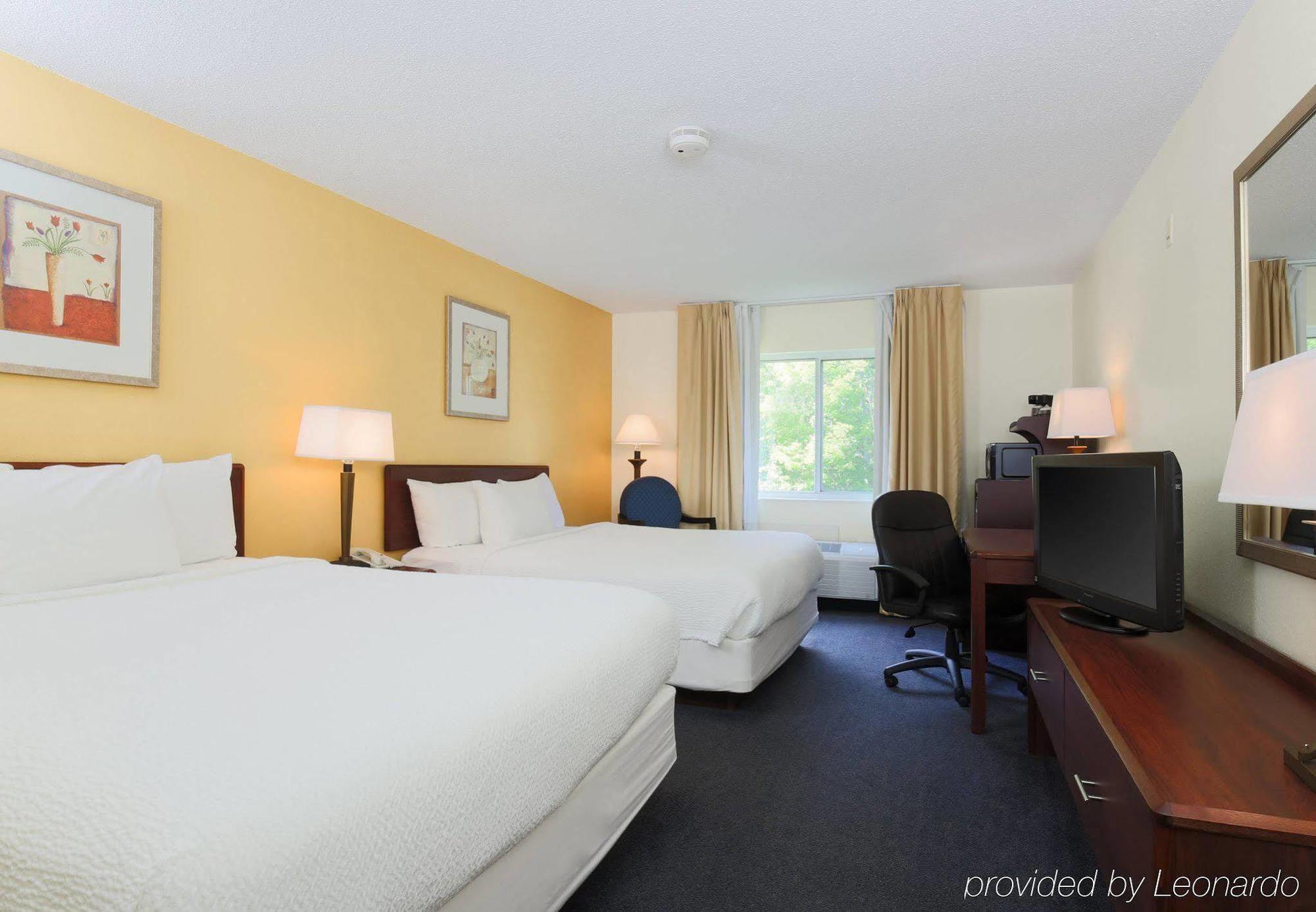 Fairfield Inn By Marriott Warren Niles Exterior foto